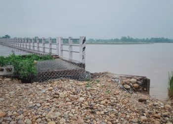 बर्दिया र कैलाली जोड्ने सत्तीघाट पुलको मर्मत कार्य शुरु