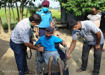 भजनीमा अशक्त व्यक्तिलाई ह्विल चियर प्रदान