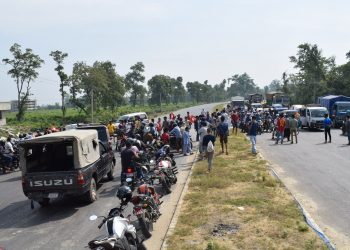 मेडिकल सञ्चालनको माग गर्दै चक्काजाम सहित प्रर्दशन