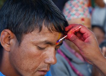 भाइटीका लगाउँदा कता फर्किने ? कुन–कुन रंग प्रयोग गर्ने ?