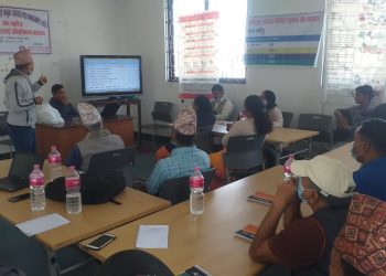 नमुना स्वास्थ्य वडा बनाउँन धनसिँहपुरमा सरोकारवालाहरु बिच अभिमुखिकरण