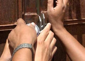 तलब नपाएपछि शिक्षकद्धारा गाउँपालिकामा तालाबन्दी