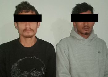 लागुऔषधसहित दुई जना पक्राउ