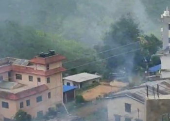 अछाममा तनावग्रस्त, १२ प्रहरी र प्रर्दशनकारी घाइते