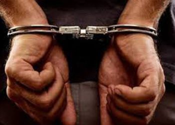 करणीका फरार प्रतिवादी पक्राउ