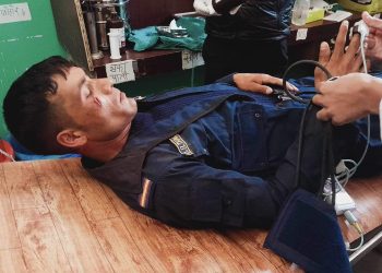 दार्चुलामा प्रहरीमाथि चक्कु प्रहार गरेर युवक भागे