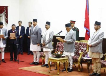 प्रचण्ड नेतृत्वको मन्त्रिपरिषद् १८ सदस्यीय, रविलाई गृह र सुमनालाई शिक्षाको जिम्मेवारी