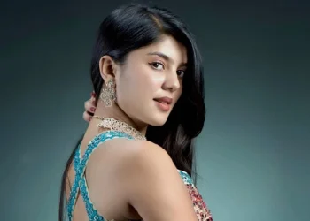 विराजको ‘१२ गाउँ’मा सनिशा