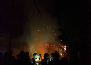 कैलाली बौनियामा आगो निभाउने क्रममा प्रहरीसहित ३ जना घाइते