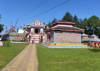 ‘माणौ’ मासेर सिमेन्टका मन्दिर निर्माण