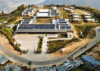 प्रदेश सरकारले कानुनी अडचन देखाउँदै सहयोग गर्न छोडे पछि बयलपाटा अस्पतालमा आर्थिक सङ्कट